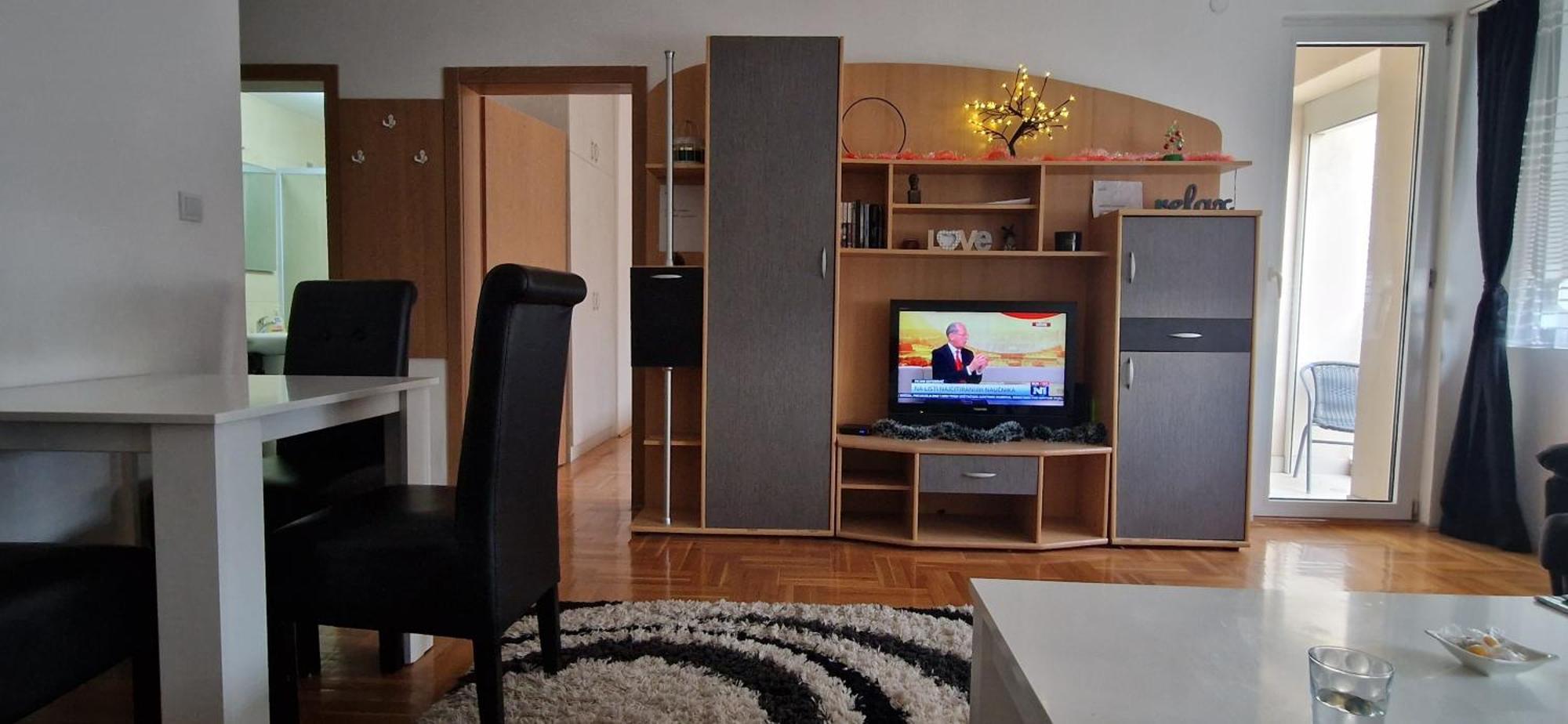 Centar S Apartment Nis Ngoại thất bức ảnh